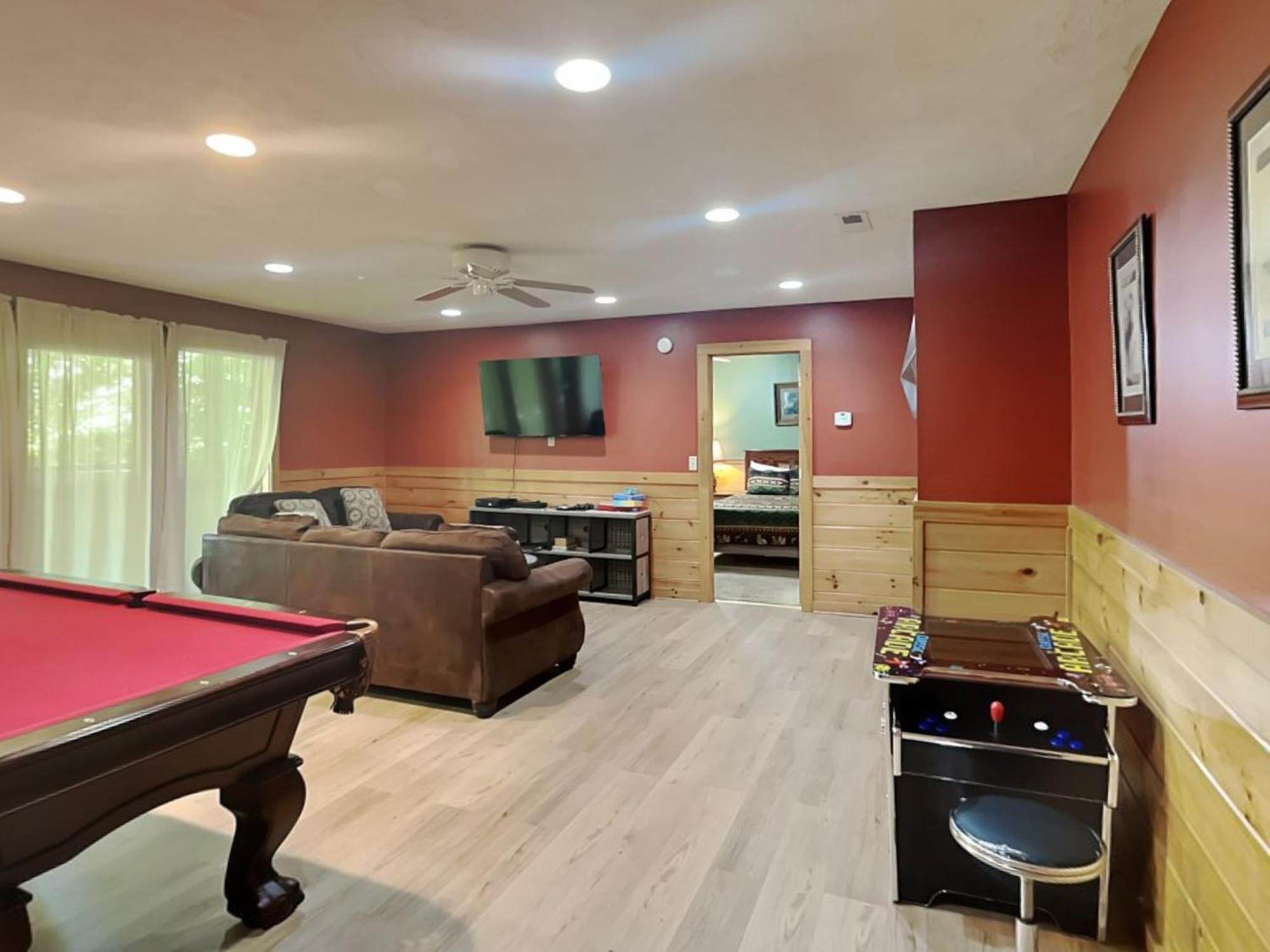 Above The Clouds, 4 Bedrooms, Pool Access, Private, Gaming, Sleeps 16 جاتلينبرج المظهر الخارجي الصورة